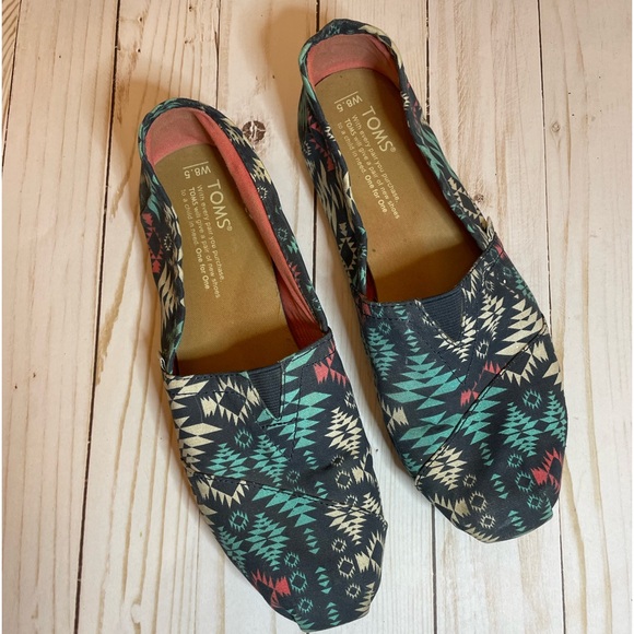 TOM’S Aztec Print Multicolor Women Shoes Sz W8.5 - Picture 2 of 8